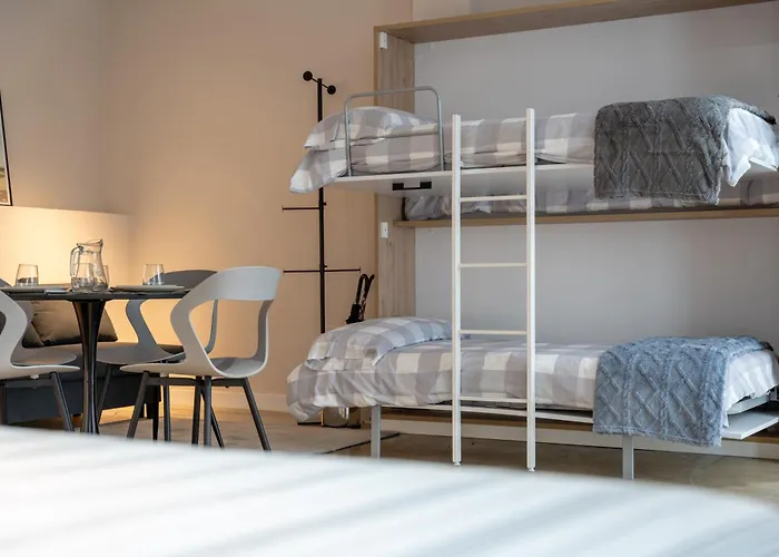 Estudio Moderno En Centro Santander